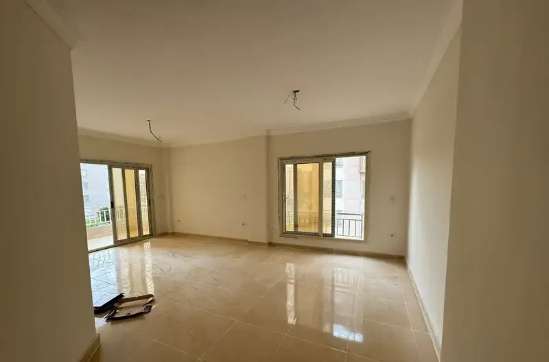 Apartment for rent in Wessal Residence Compound - Ground floor with garden