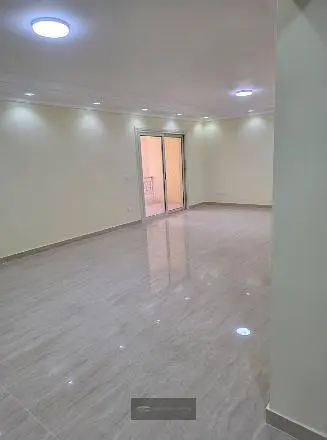 شقة للايجار في كمبوند الخمايل بالشيخ زايد