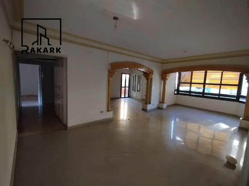Office for rent 180 sqm in Sheraton