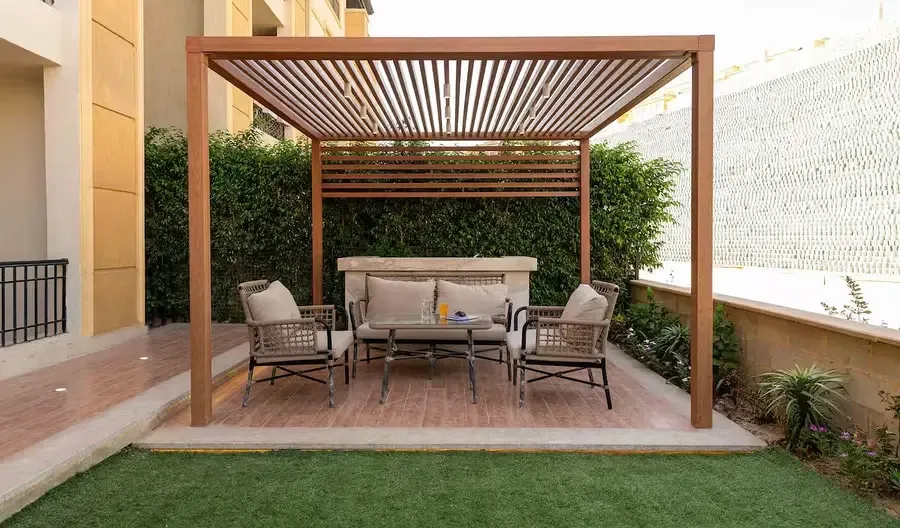 شقة فندقية 3 غرف بحديقة خاصة - Stone Residence