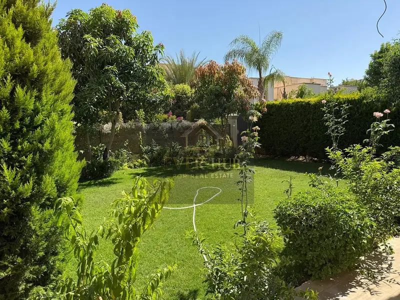 Luxurious furnished twin house for rent in Greens, Sheikh Zayed