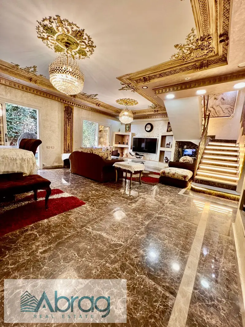 Townhouse for rent in Continental Residence Compound, Sheikh Zayed