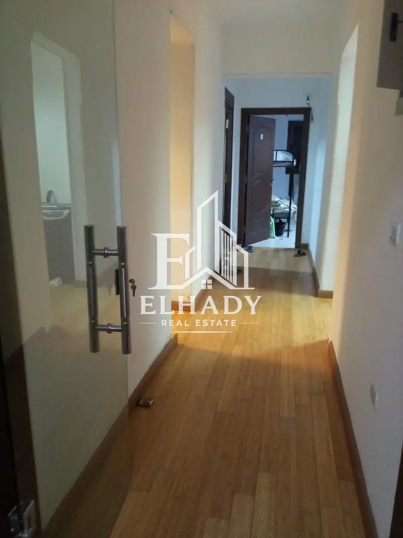 Administrative and Commercial Building 1800 sqm for Rent in Maadi