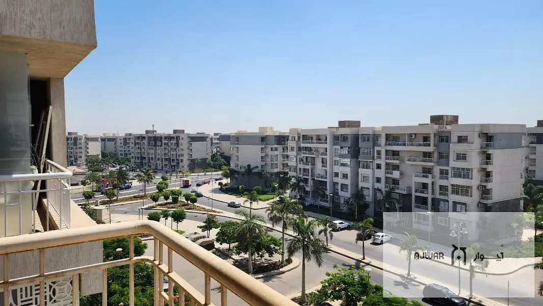 شقة للإيجار في مدينتي B12 أول سكن