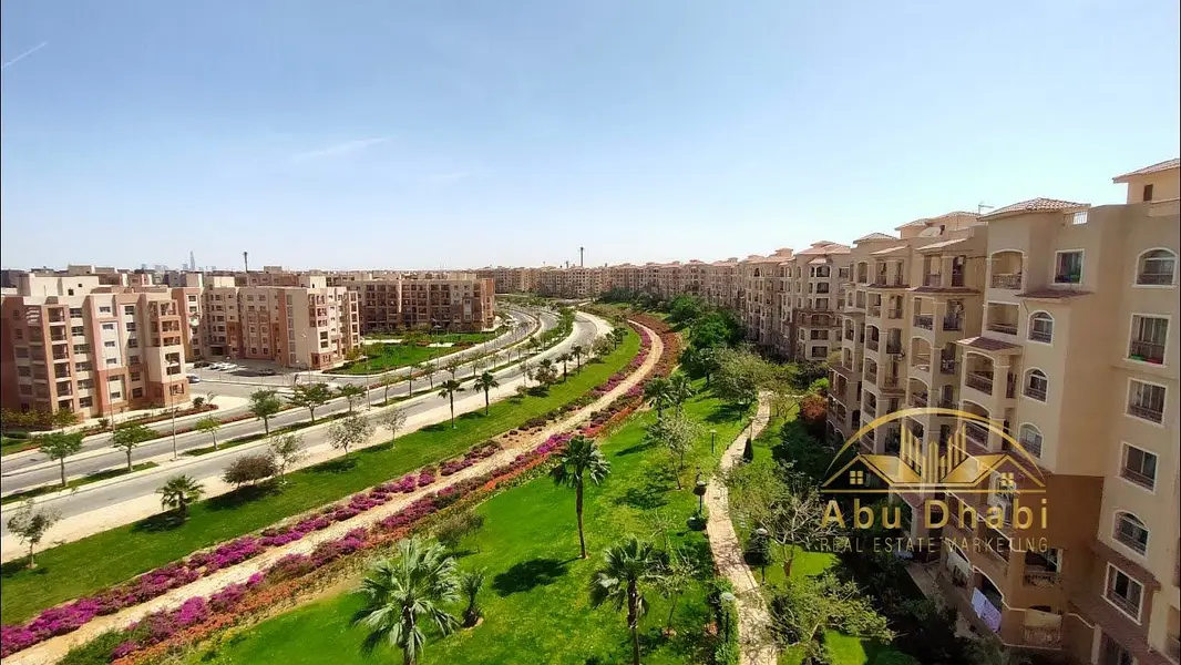 شقة 175م للايجار بمدينتي B2
