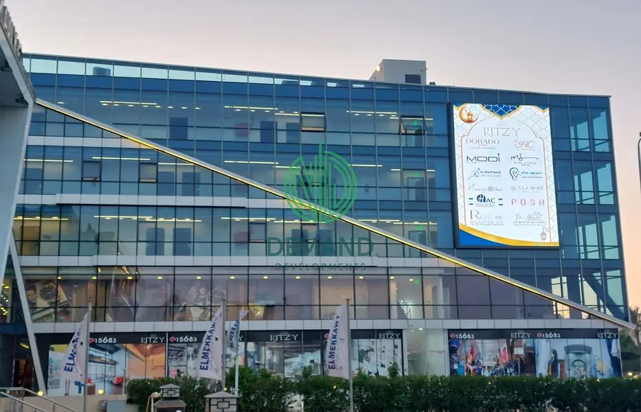 Office for rent, 73 sqm, finished with ACs, in Ritzy Mall, Sheikh Zayed