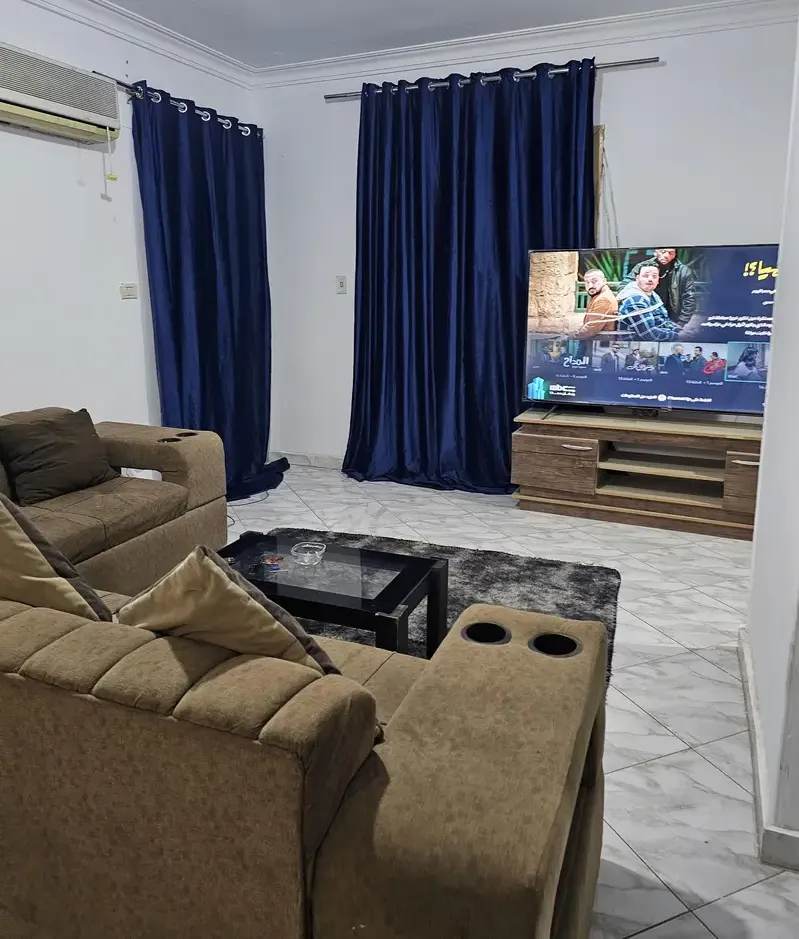 شقة سوبر لوكس للايجار اليومي امام مسجد الحصري