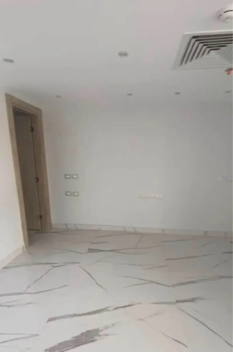 Office/Clinic for Rent in The Gate Mall, Sheikh Zayed