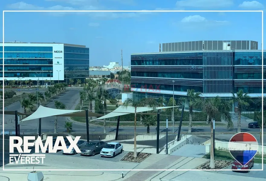 Fully finished 144sqm office in Smart Village
