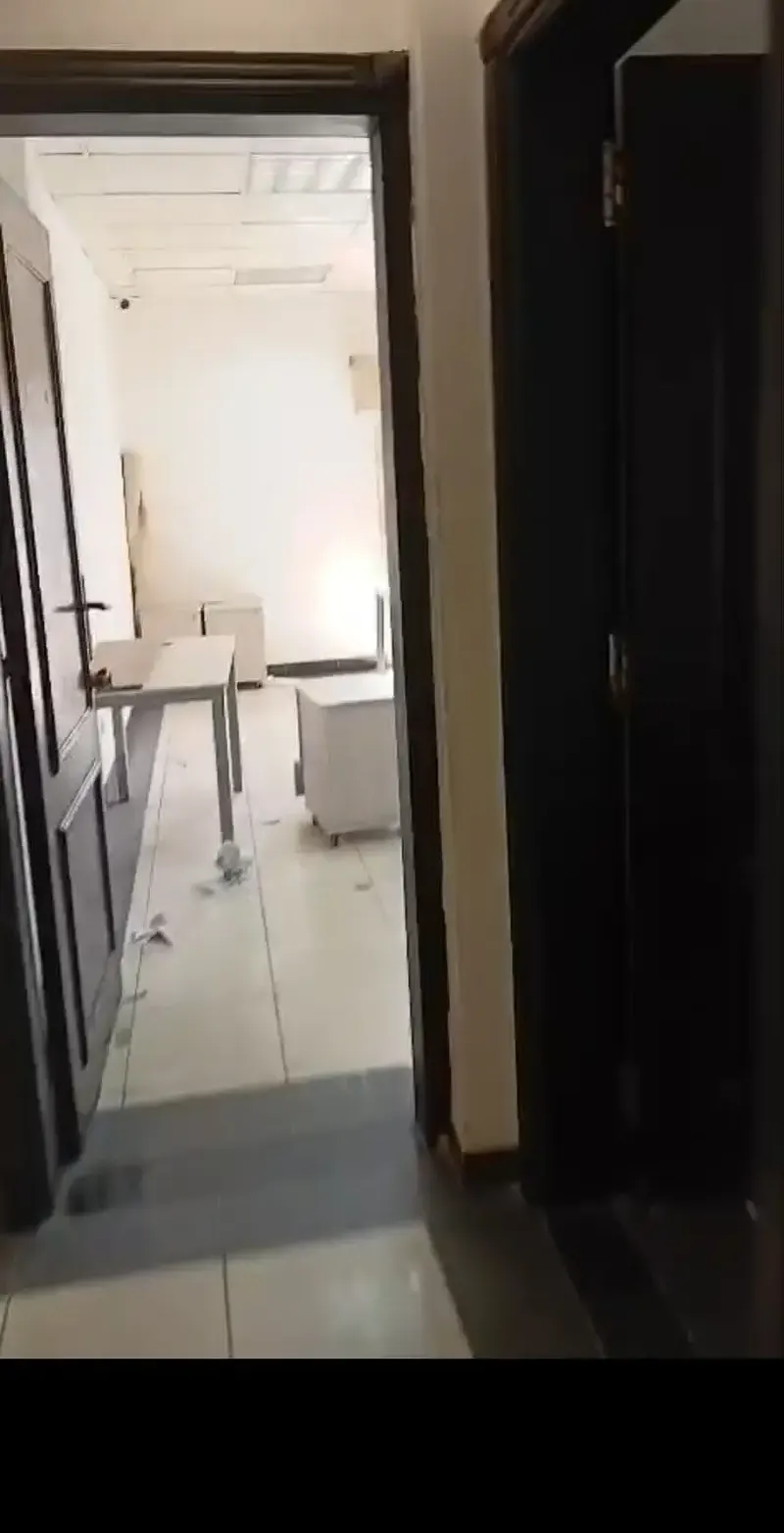 Office 500 sqm 11 rooms Downtown