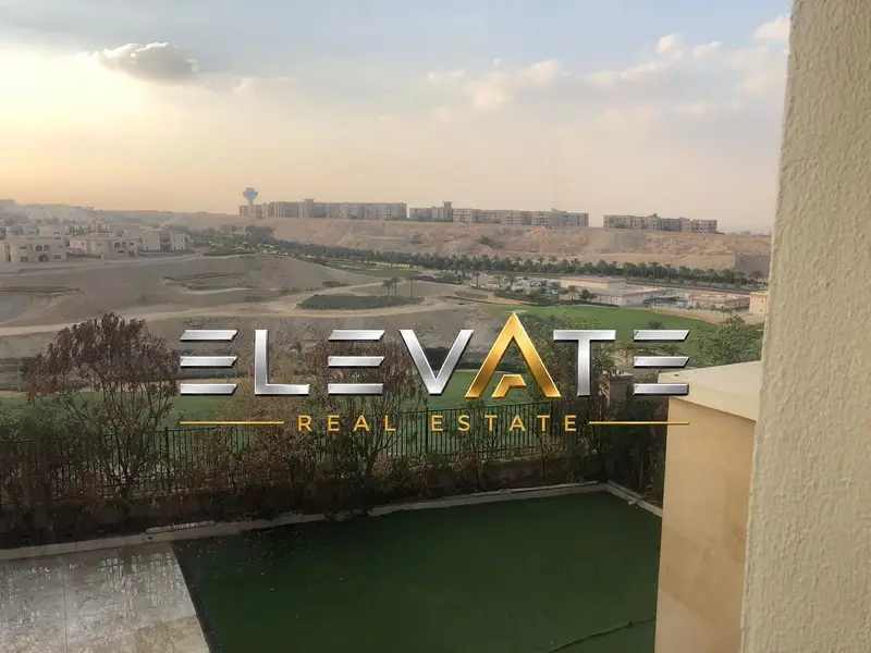 Villa for rent 450 sqm in Uptown Cairo