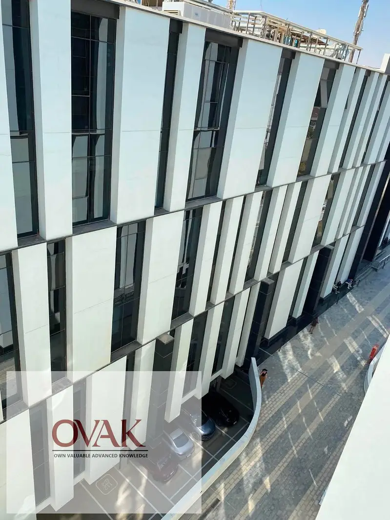 Fully finished 68sqm office for rent in Hyde Park