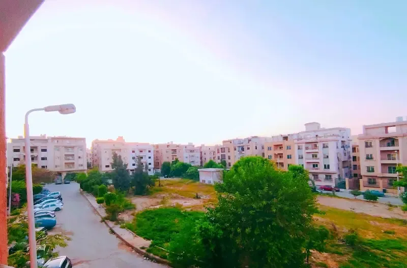 شقة للايجار بالمستثمرين الجنوبية دور ثالث