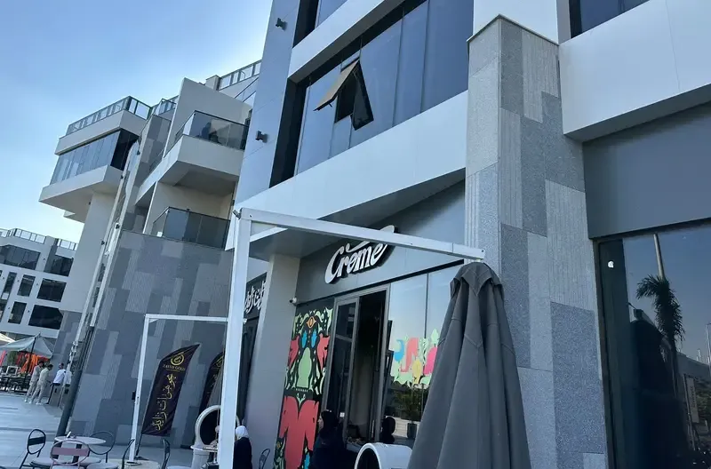 محل تجاري للإيجار في Central Avenue – الشيخ زايد