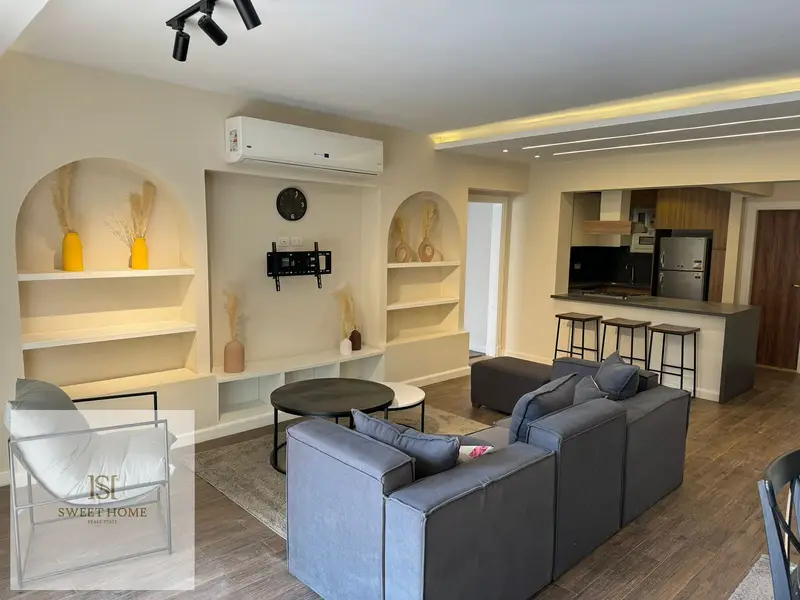 Furnished ground floor apartment with garden in Mountain View iCity for rent