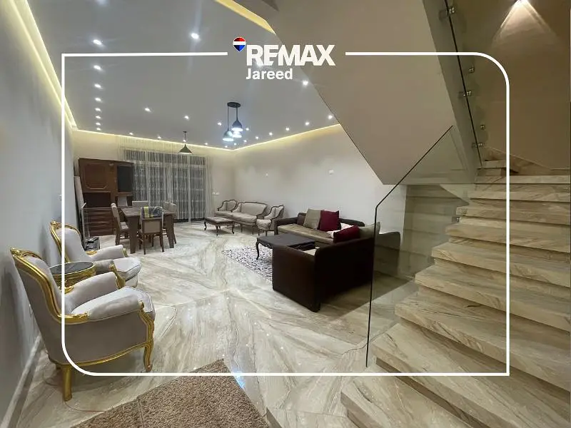 Furnished Middle Townhouse for Rent in Nyoum October