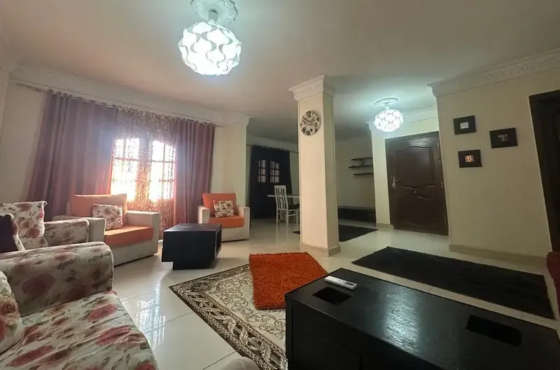 Luxurious Modern 180sqm Apartment for Rent in a Strategic Location
