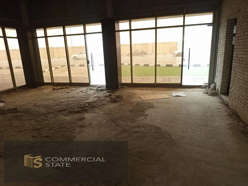 Showroom for rent with outdoor space in New Cairo