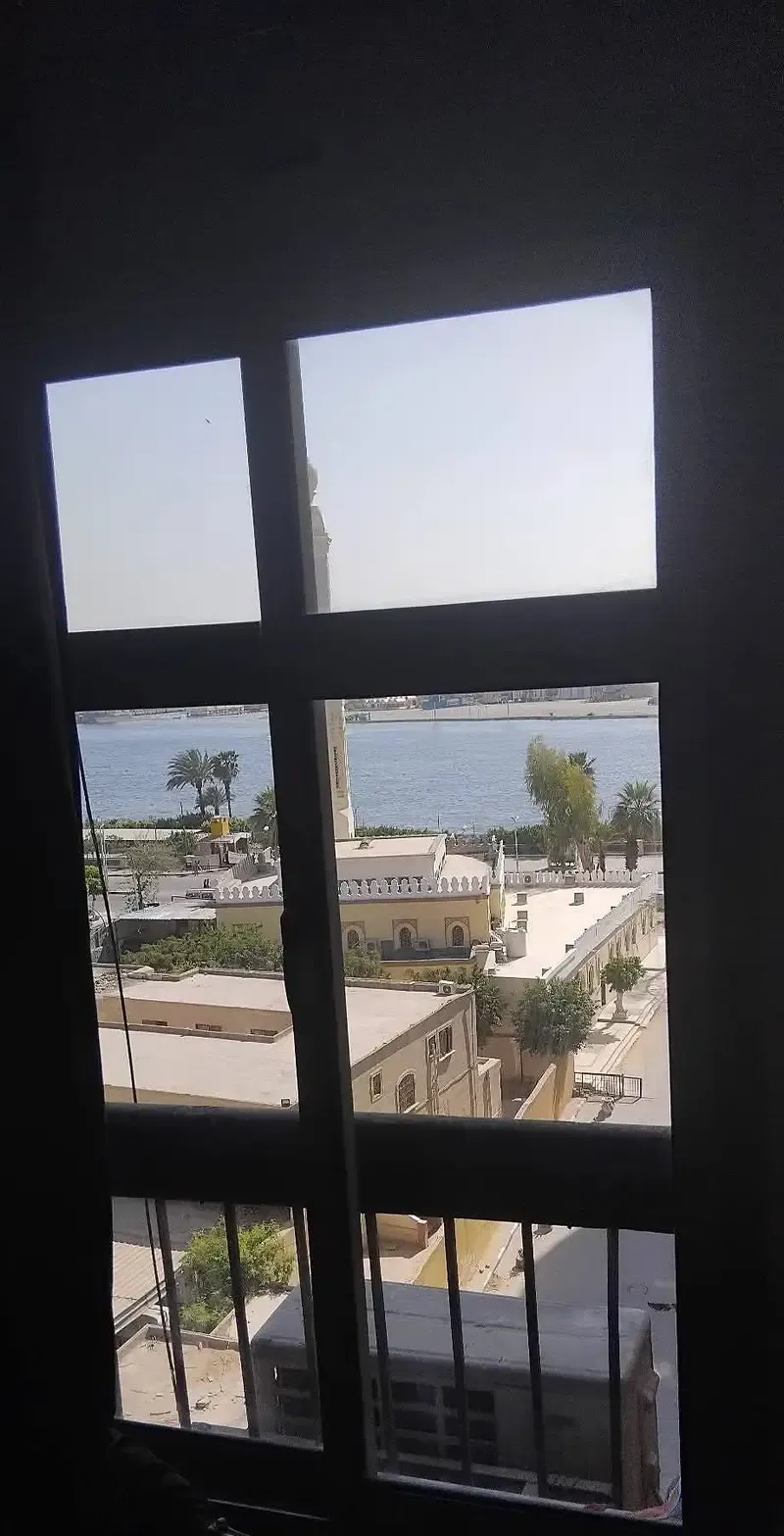 Furnished apartment for rent on Maadi Corniche overlooking the Nile