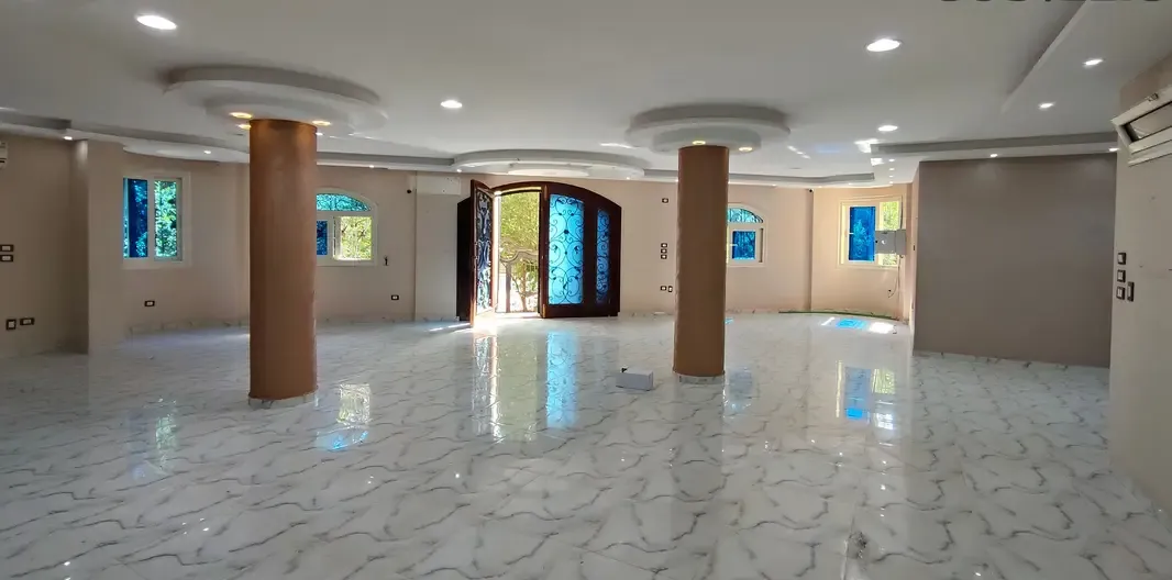 Apartment with Garden and Private Entrance in the 8th District, Shorouk City