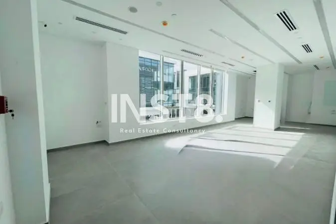 Office for rent 68 sqm in Hyde Park Business District