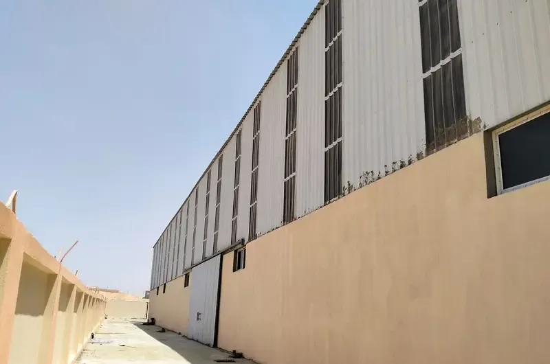 مصنع للايجار 6000 متر بمدينة بدر