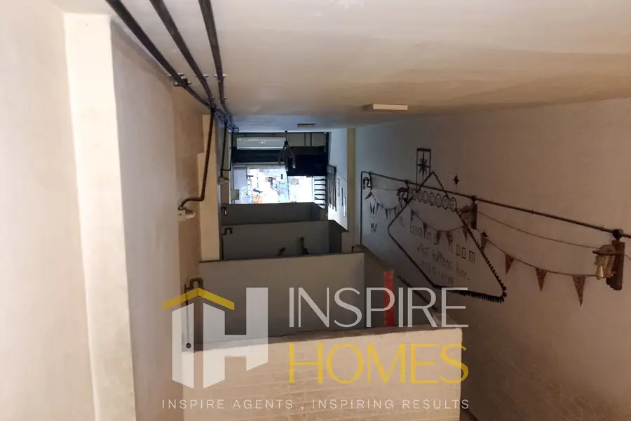 Duplex commercial store for rent 130 sqm Miami
