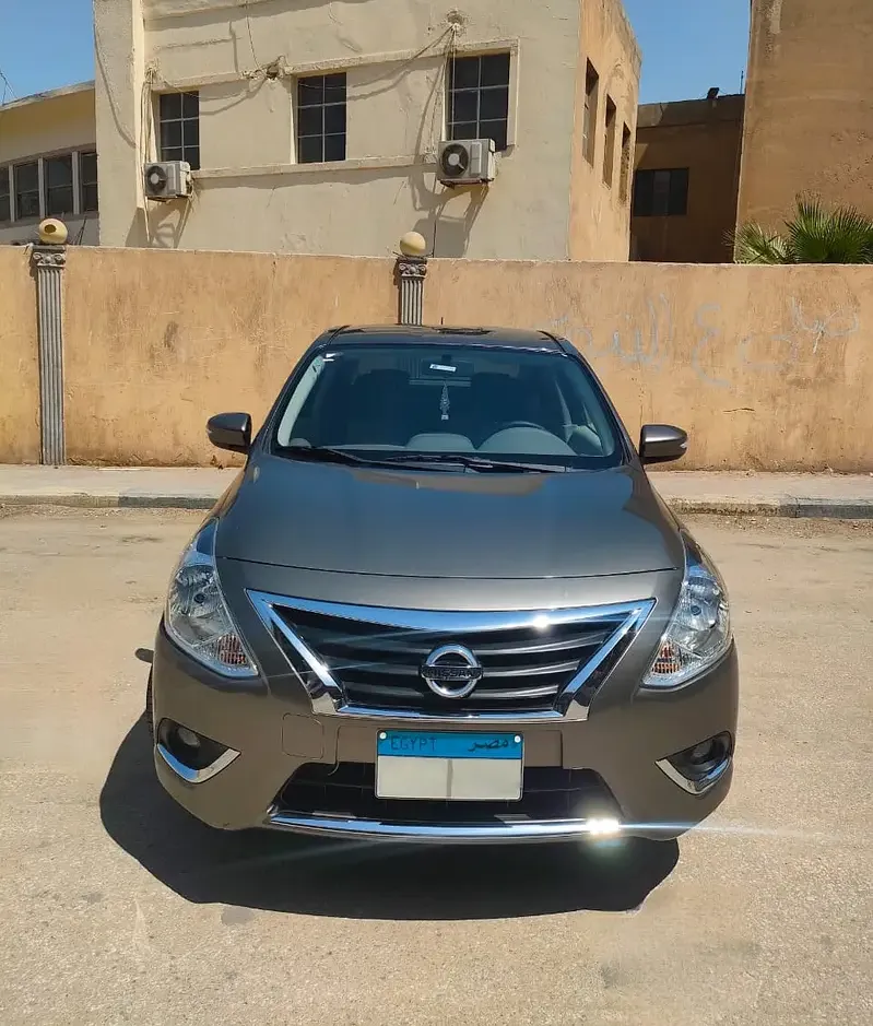 سيارة نيسان صني موديل 2026 للإيجار