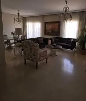 Furnished apartment for rent in 90 Avenue, prime location