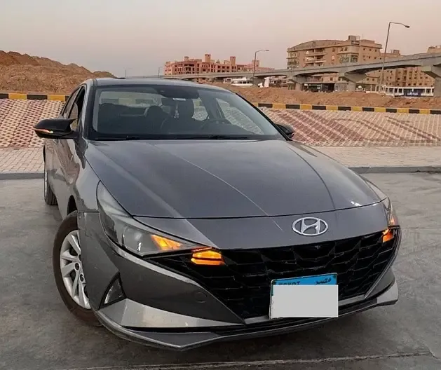 للايجار هيونداي إلنترا CN7