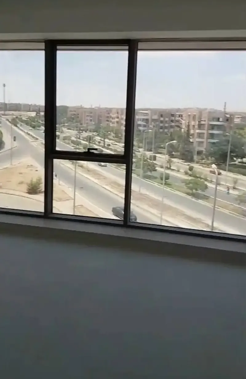 Dental clinic for rent in Sheikh Zayed at Silver Gate Mall