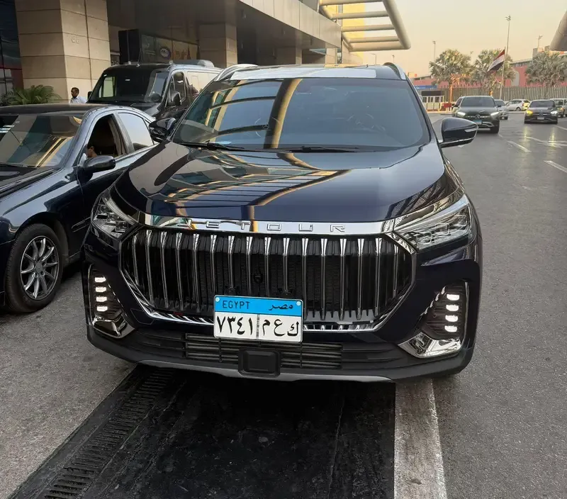 جيتور X90 موديل 2026 كحلي للايجار بالسائق