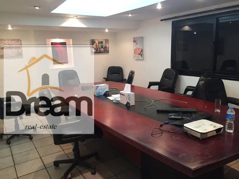 Luxurious administrative headquarters for rent on Arab League Street