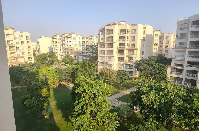 Apartment for rent in Madinaty, 175 sqm, garden view