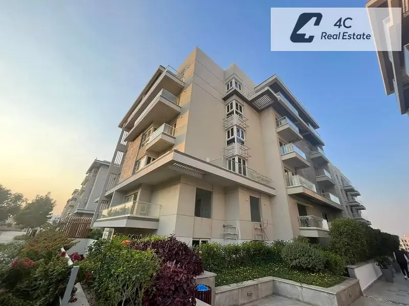 Apartment 180sqm 3 rooms ultra super lux finishing in Mountain View iCity
