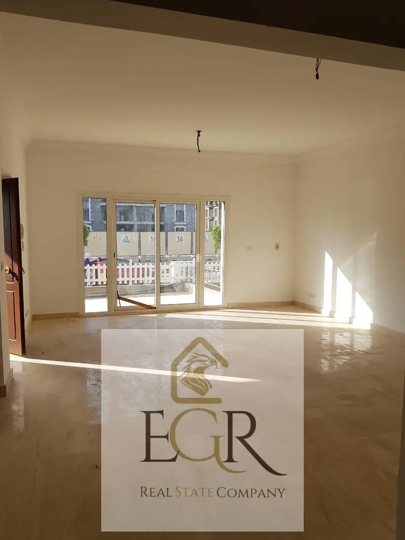 Villa for rent in Rehab 2 unfurnished