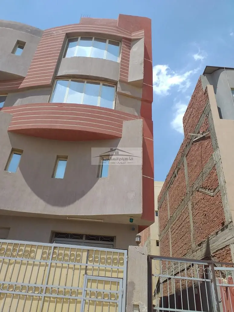 مصنع مواد غذائية للايجار بمدينة العبور