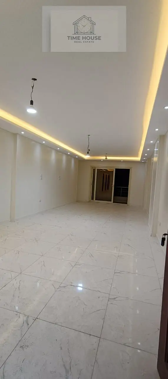 Apartment for rent 250sqm, Nakhlah El Motiei St., Heliopolis