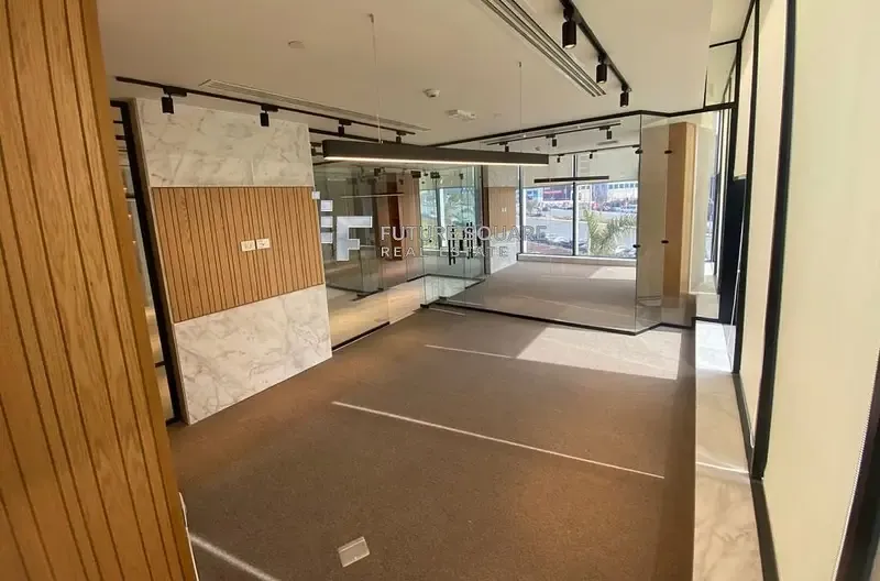 Office for rent 217 sqm in 5th Settlement - Waterway