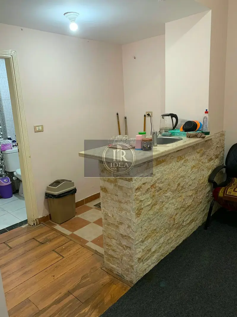 Studio for rent with ACs in Yasmeen 7, suitable for office or residential