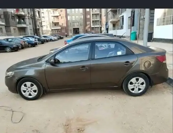 كيا سيراتو للايجار