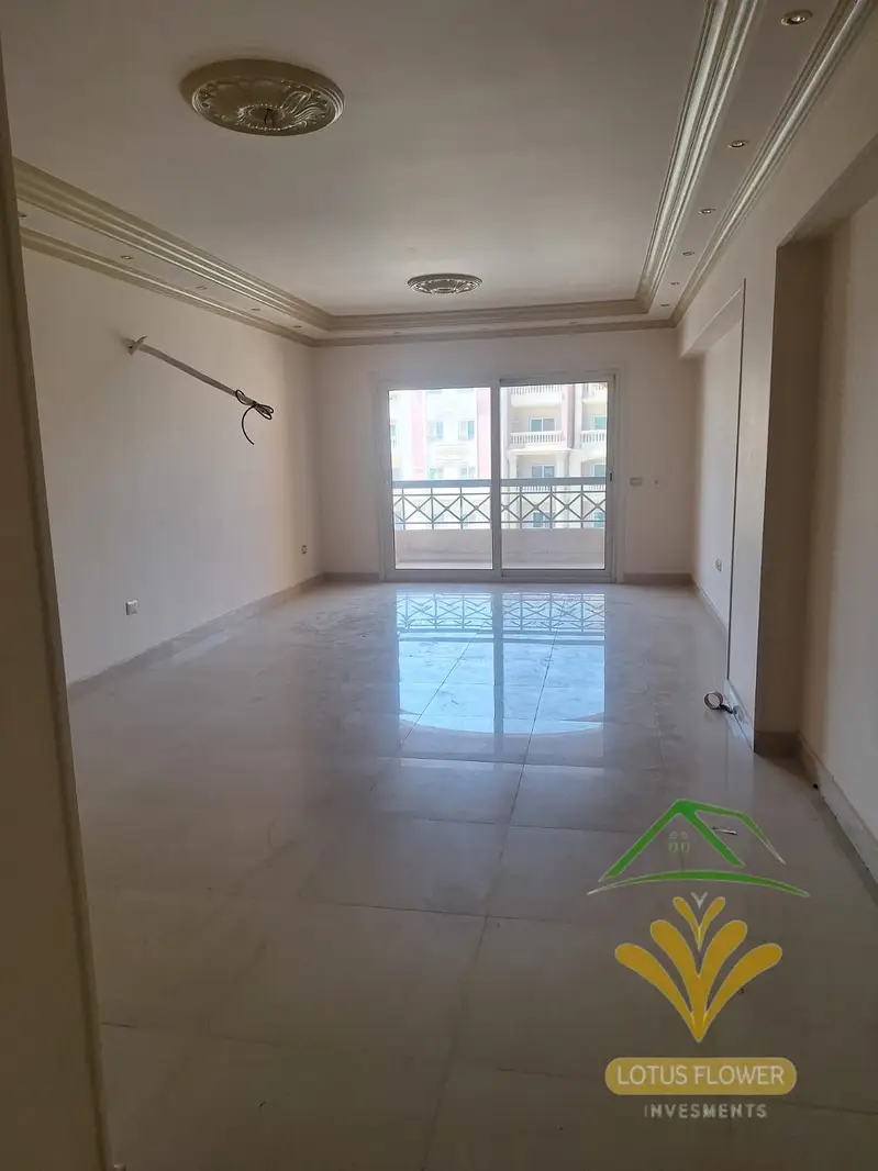 Apartment for rent in South Lotus, open view on South 90th Street