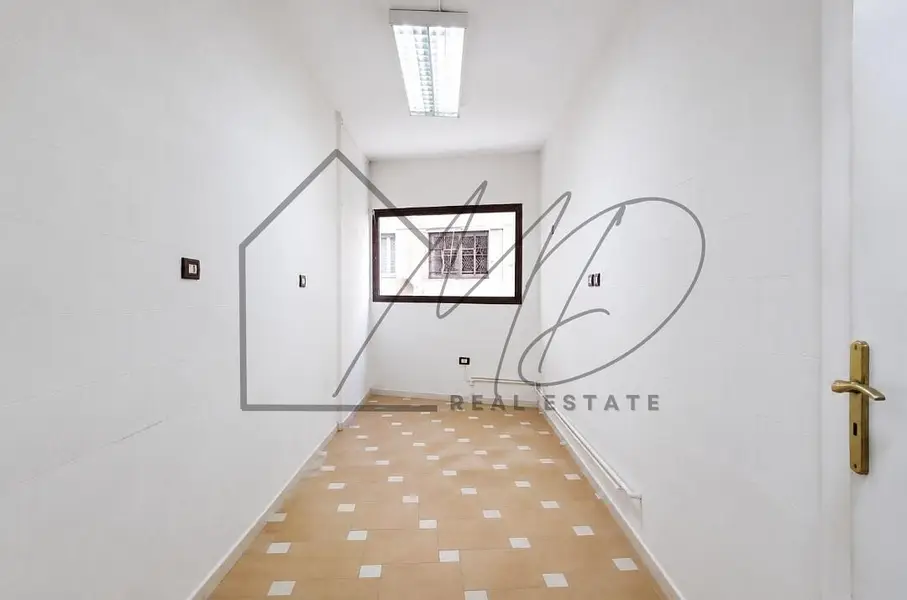 Administrative office 150 sqm for rent in Smouha