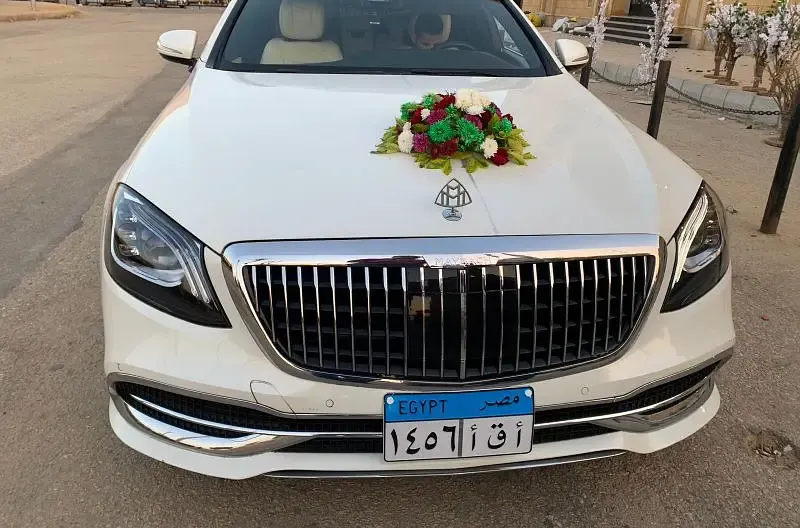 سيارات زفاف فاخرة للإيجار