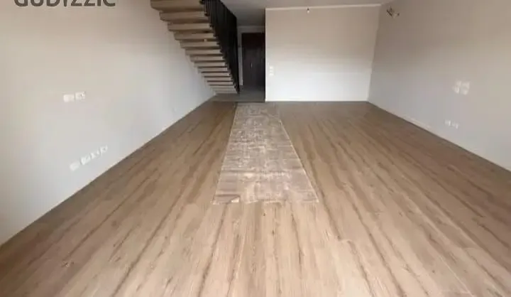 Penthouse for rent, Karmell Compound, Ultra Lux