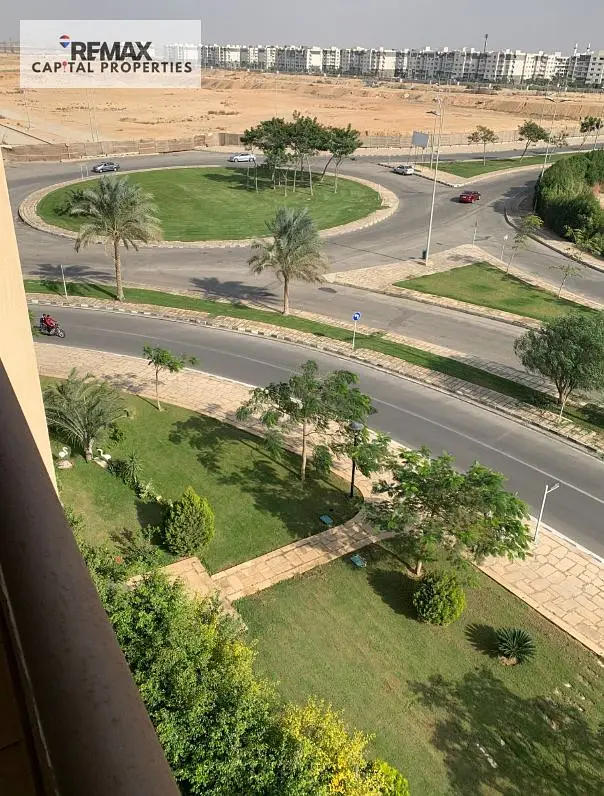 شقة مفروشة للإيجار بمدينتي B6 موقع مميز