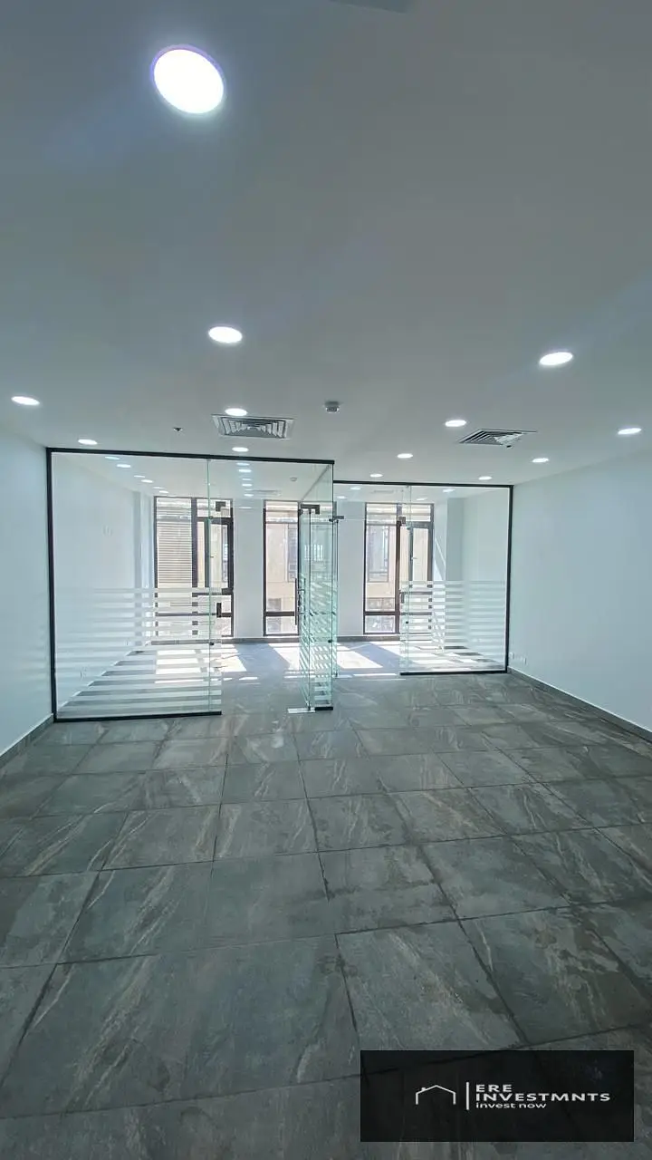Fully finished administrative office for rent in District 5, New Cairo